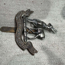Load image into Gallery viewer, Original WW2 British Army Cap Badge - Royal Warwickshire Regiment - The Militaria Shop