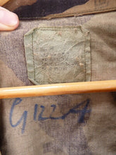 Charger l'image dans la galerie, Genuine US Army Camouflaged BDU Battledress Uniform - 33 to 37 Inch Chest - The Militaria Shop