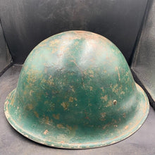 Charger l'image dans la galerie, British / Canadian Army WW2 Mk3 Turtle Helmet - Original WW2 Helmet - The Militaria Shop