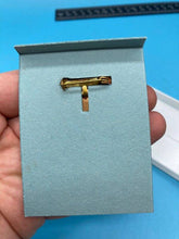 Charger l'image dans la galerie, Genuine East German DDR Collective Socialist Work Labor Badge White Box - The Militaria Shop