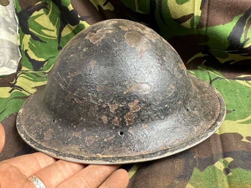 British Army Mk2 Brodie Helmet - Original WW2 - South African Manufactured - The Militaria Shop
