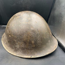 Charger l'image dans la galerie, British / Canadian Army WW2 Mk3 Turtle Helmet - Original WW2 Helmet - The Militaria Shop