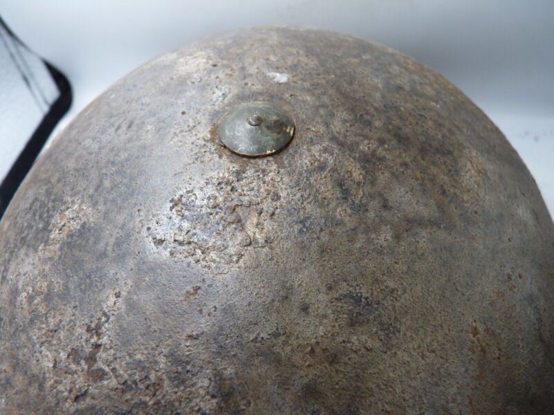 Mk3 Canadian / British Army Original WW2 Turtle Helmet High Rivet - The Militaria Shop