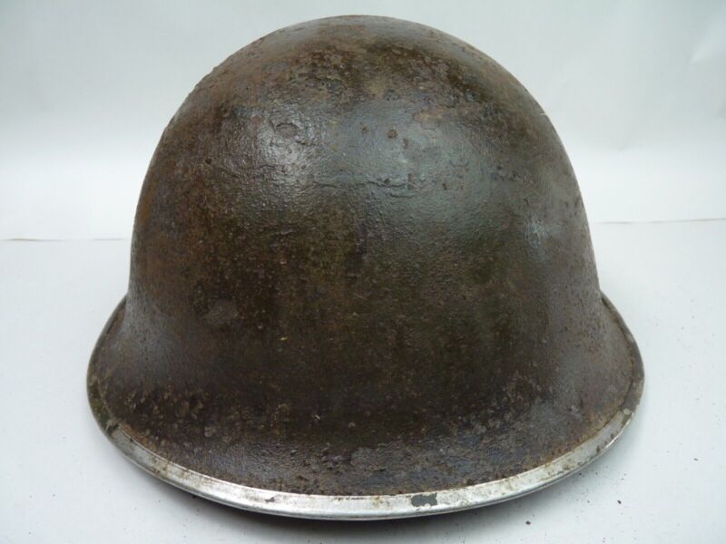 Original WW2 British / Canadian Mk3 Turtle Helmet Untouched Paint - The Militaria Shop