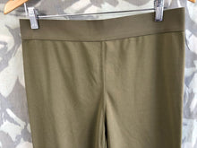 Load image into Gallery viewer, Genuine British Army PCS Thermal Olive Drawers Long Johns Medium - Size 170/80 - The Militaria Shop