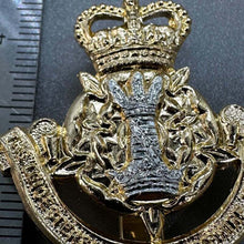 Load image into Gallery viewer, Leicestershire & Derbyshire Yeomanry - Genuine British Army Cap Badge - The Militaria Shop