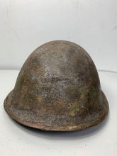 Charger l'image dans la galerie, Mk3 Canadian / British Army Original WW2 Turtle Helmet High Rivet - The Militaria Shop