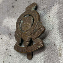 Load image into Gallery viewer, Origianl WW2 British Army Royal Army Ordnance Corps Cap Badge - The Militaria Shop