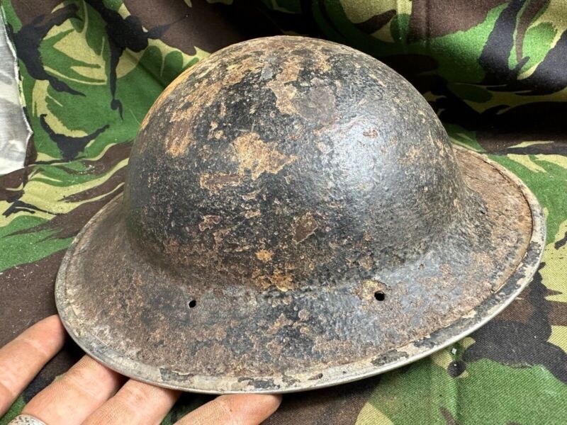 British Army Mk2 Brodie Helmet - Original WW2 - South African Manufactured - The Militaria Shop