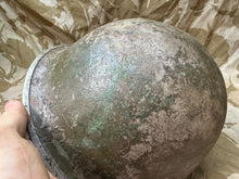 Lade das Bild in den Galerie-Viewer, WW2 Mk3 High Rivet Turtle - British / Canadian Army Helmet - Nice Original - The Militaria Shop