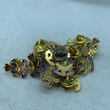 Load image into Gallery viewer, Scottish Highlanders - NEW British Army Military Cap/Tie/Lapel Pin Badge #110 - The Militaria Shop