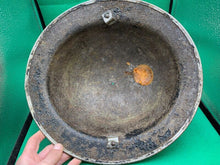 Load image into Gallery viewer, Original WW2 British Army Combat Helmet Mk2 Brodie - Red Div Sign - The Militaria Shop