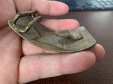 Load image into Gallery viewer, Original WW2 USSR Russian Soldiers Army Brass Belt Buckle - The Militaria Shop