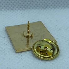 Load image into Gallery viewer, Gloucestershire Regiment - NEW British Army Military Cap/Tie/Lapel Pin Badge #39 - The Militaria Shop