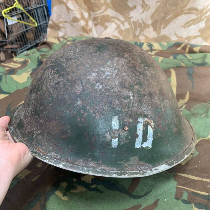 Original WW2 British / Canadian Mk3 Army Combat Turtle Helmet - The Militaria Shop