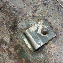 Load image into Gallery viewer, Original WW2 British Army Mk2 Army Combat Helmet - Divisional Sign - The Militaria Shop