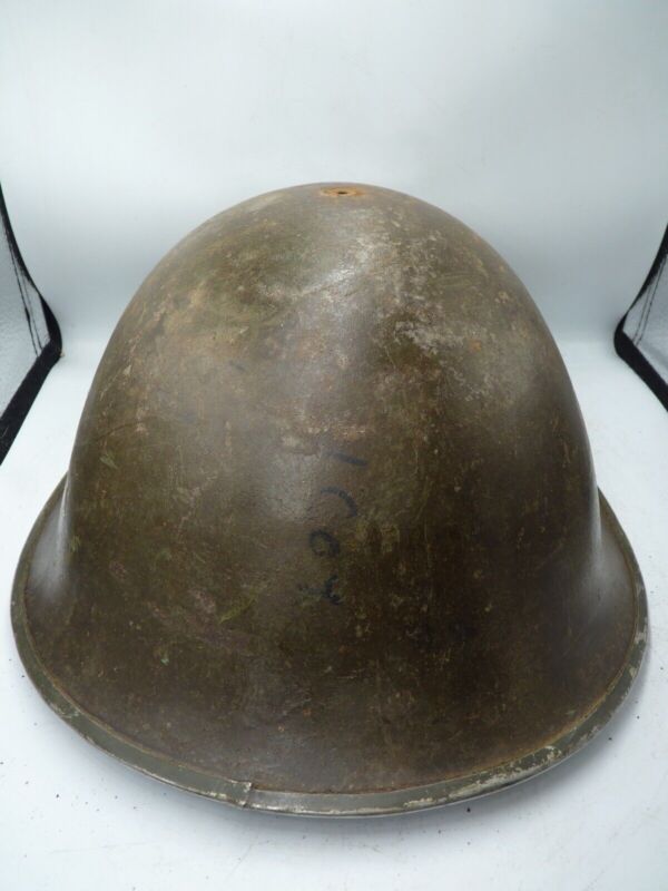 Mk3 Canadian / British Army Original WW2 Turtle Helmet High Rivet - The Militaria Shop