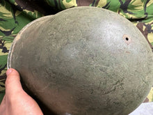 Charger l'image dans la galerie, British / Canadian Army Mark 3 Turtle Helmet - Original WW2 Combat Helmet - The Militaria Shop