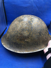 Load image into Gallery viewer, WW2 Canadian / British Army Mk3 Turtle Helmet Original - The Militaria Shop