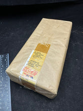 Lade das Bild in den Galerie-Viewer, Mint Unissued British Army Transmitting Unit Hand Microphone - 610 Signal Troop - The Militaria Shop