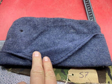 Lade das Bild in den Galerie-Viewer, WW2 British RAF Royal Air Force Enlisted Man's Blue Side Cap. Dated 1944. - The Militaria Shop