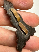 Charger l'image dans la galerie, Original WW2 British Army Royal Army Labour Corps Bakelite Economy Cap Badge - The Militaria Shop