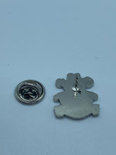 Charger l'image dans la galerie, The Welch Regiment - NEW British Army Military Cap / Tie / Lapel Pin Badge (#2) - The Militaria Shop