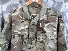 Lade das Bild in den Galerie-Viewer, Genuine British Army MTP Camo Combat Jacket - 170/88 - The Militaria Shop
