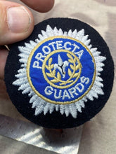 Load image into Gallery viewer, Large Unknown 'Protecta Guards' Sewn Badge - The Militaria Shop