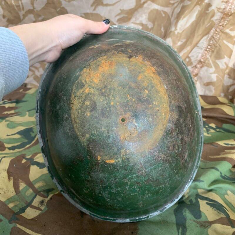 Original WW2 British / Canadian Mk3 Army Combat Helmet - Canadian Div Sign RARE - The Militaria Shop