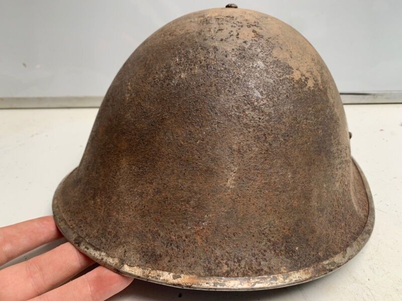 Original WW2 Canadian / British Army MK3 Turtle Helmet - Untouched Original!!! - The Militaria Shop