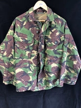 Charger l'image dans la galerie, Genuine British Army DPM Combat Lightweight Combat Jacket Smock - 40" Chest - The Militaria Shop