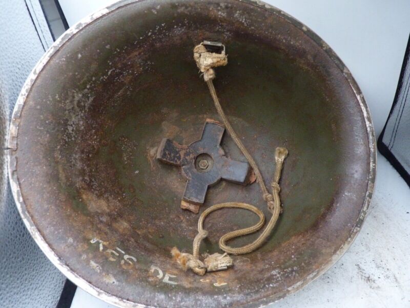 Mk3 Canadian / British Army Original WW2 Turtle Helmet High Rivet - The Militaria Shop