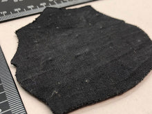 Lade das Bild in den Galerie-Viewer, British Army Bullion Embroidered Blazer Badge - East Yorkshire - The Militaria Shop