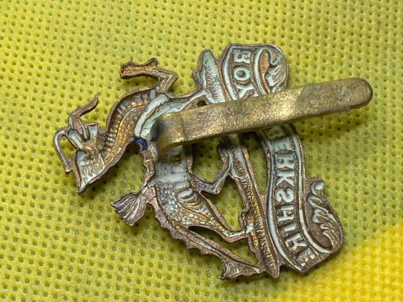 British Army - The Royal Berkshire Regiment Cap Badge - The Militaria Shop