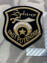 Load image into Gallery viewer, Unknown Regimental / Military Bullion Weave Blazer Badge - The Militaria Shop