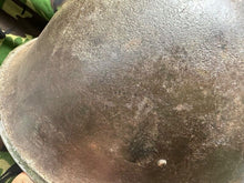 Charger l'image dans la galerie, British / Canadian Army Mark 3 Turtle Helmet - Original WW2 Combat Helmet - The Militaria Shop