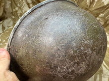 Charger l'image dans la galerie, WW2 Mk3 High Rivet Turtle - British / Canadian Army Helmet - Nice Original - The Militaria Shop