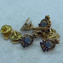 Charger l'image dans la galerie, Royal Army Ordnance Corp - NEW British Army Military Cap/Tie/Lapel Pin Badge #52 - The Militaria Shop