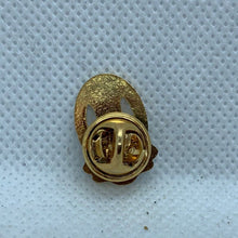 Charger l'image dans la galerie, Queen's Lancashire Regt - NEW British Army Military Cap/Tie/Lapel Pin Badge - The Militaria Shop