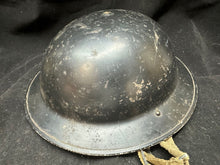 Charger l'image dans la galerie, Original WW2 British Civil Defence Home Front Helmet, Liner & Chinstrap Set - The Militaria Shop