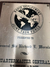 Load image into Gallery viewer, British Army Wall Plaque - Rapid Deployment Joint Task Force - The Militaria Shop