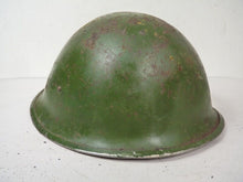 Load image into Gallery viewer, Original Mk3 Canadian / British Army WW2 Turtle Helmet High Rivet - The Militaria Shop
