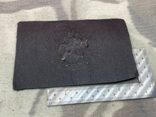 Lade das Bild in den Galerie-Viewer, Unknown Regimental / Military Bullion Weave Blazer Badge - The Militaria Shop