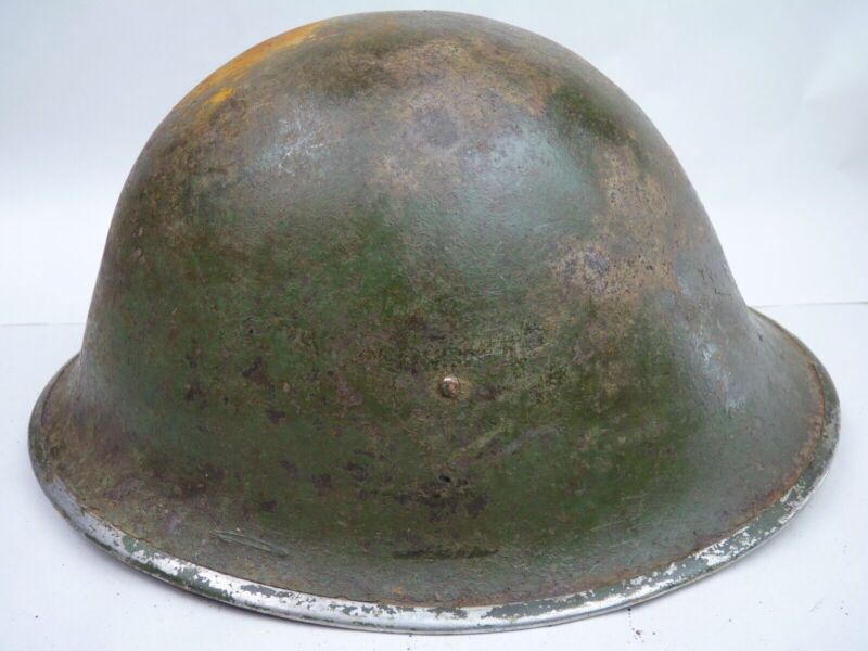 Original WW2 British / Canadian Mk3 Turtle Helmet Untouched Paint - The Militaria Shop