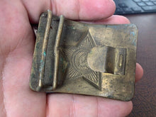 Load image into Gallery viewer, Original WW2 USSR Russian Soldiers Army Brass Belt Buckle - The Militaria Shop