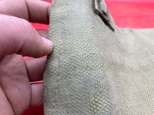 Lade das Bild in den Galerie-Viewer, Original British Army Soldiers Gaiter Spat 37 Pattern Webbing (Single) - The Militaria Shop