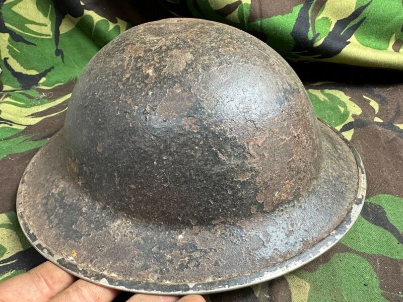British Army Mk2 Brodie Helmet - Original WW2 - South African Manufactured - The Militaria Shop