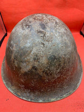 Lade das Bild in den Galerie-Viewer, Mk3 Turtle Helmet - Original WW2 British / Canadian Army Combat Helmet - The Militaria Shop