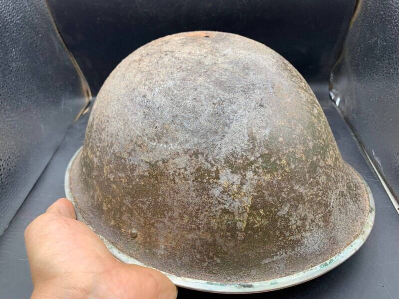 Original WW2 Onwards (1945-1952) British Army Mk4 Turtle Helmet - The Militaria Shop
